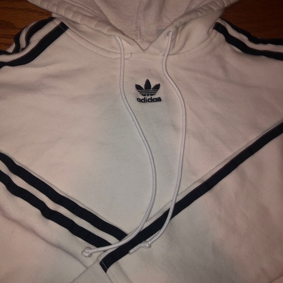 Adidas cropped Hoodie - Picture 2 of 2